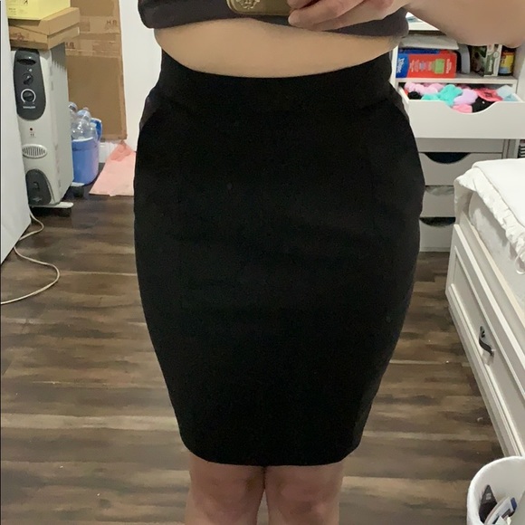 NICE H&M FITTED WORK BUSINESS SKIRT! - Picture 4 of 7